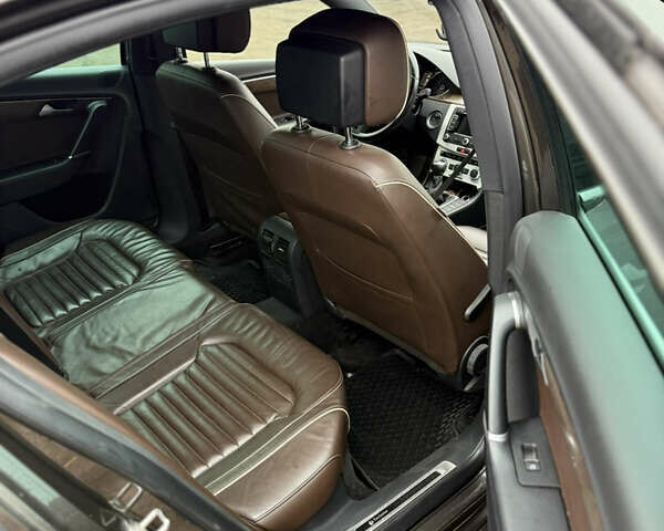 Коричневый Фольксваген Пассат, объемом двигателя 1.39 л и пробегом 199 тыс. км за 9999 $, фото 33 на Automoto.ua