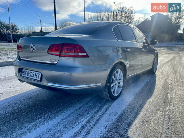 Коричневый Фольксваген Пассат, объемом двигателя 1.97 л и пробегом 319 тыс. км за 13200 $, фото 6 на Automoto.ua