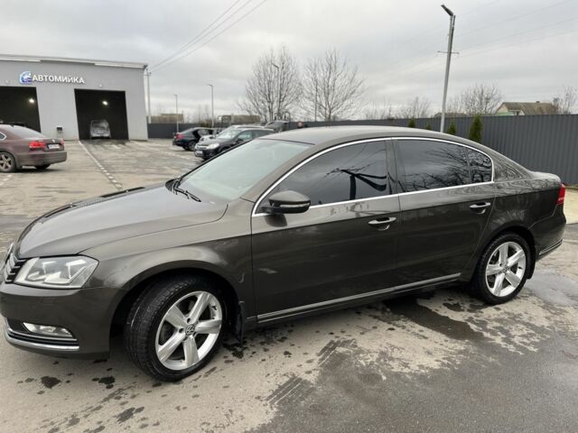 Коричневый Фольксваген Пассат, объемом двигателя 1.8 л и пробегом 249 тыс. км за 11000 $, фото 3 на Automoto.ua