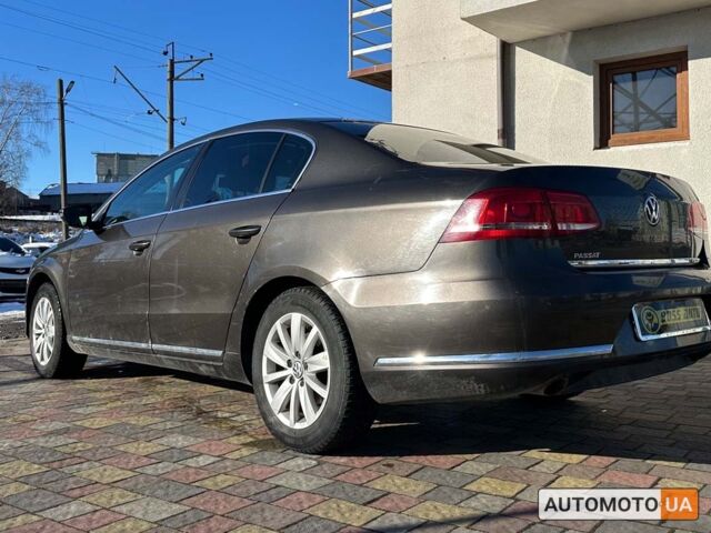 Коричневый Фольксваген Пассат, объемом двигателя 1.6 л и пробегом 249 тыс. км за 9999 $, фото 4 на Automoto.ua