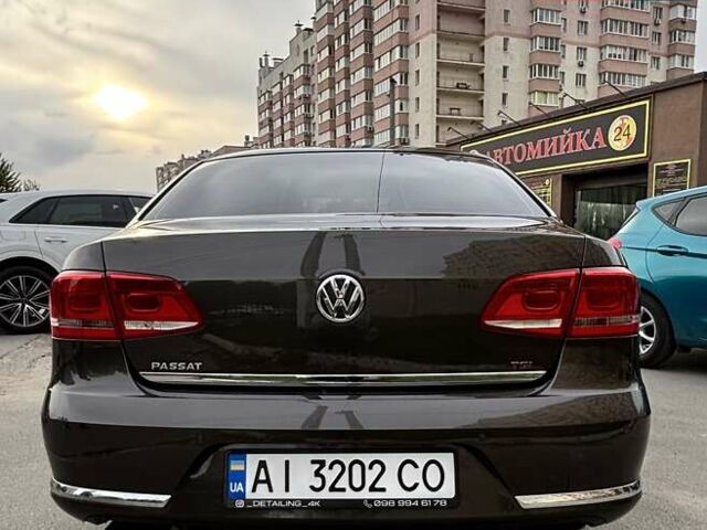 Коричневий Фольксваген Пассат, об'ємом двигуна 1.8 л та пробігом 278 тис. км за 10700 $, фото 2 на Automoto.ua