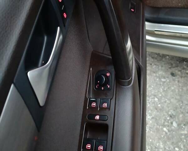 Фольксваген Пассат 2012 в Днепре (Днепропетровске) на Automoto.ua Коричневый Фольксваген Пассат, объемом двигателя 1.8 л и пробегом 220 тыс. км за 11500 $, фото 4 на Automoto.ua