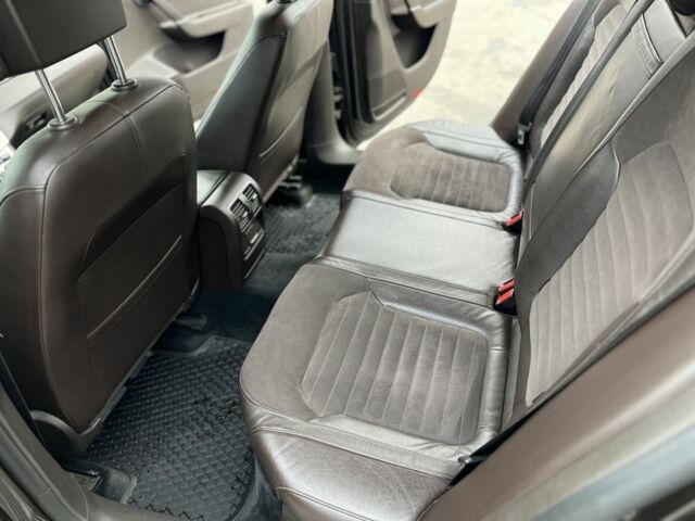 Коричневый Фольксваген Пассат, объемом двигателя 1.8 л и пробегом 249 тыс. км за 11000 $, фото 9 на Automoto.ua