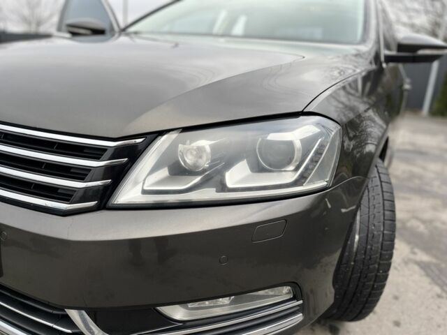 Коричневый Фольксваген Пассат, объемом двигателя 1.8 л и пробегом 249 тыс. км за 11000 $, фото 5 на Automoto.ua