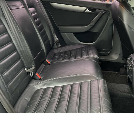 Коричневый Фольксваген Пассат, объемом двигателя 1.97 л и пробегом 240 тыс. км за 9900 $, фото 32 на Automoto.ua