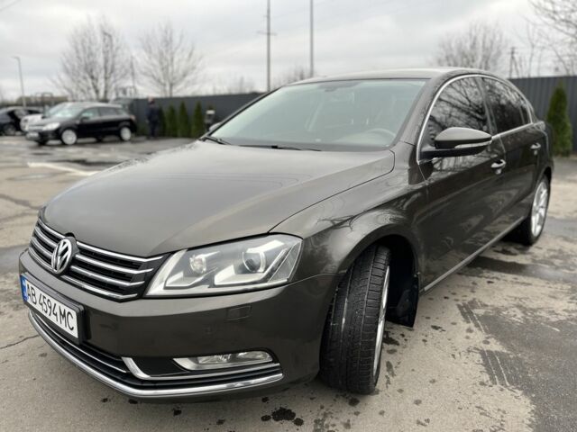 Коричневый Фольксваген Пассат, объемом двигателя 1.8 л и пробегом 249 тыс. км за 11000 $, фото 1 на Automoto.ua