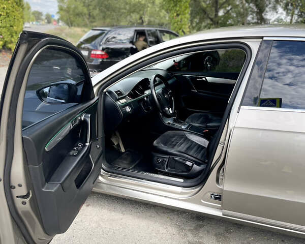 Коричневый Фольксваген Пассат, объемом двигателя 1.8 л и пробегом 257 тыс. км за 11300 $, фото 5 на Automoto.ua