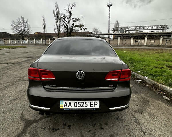 Коричневый Фольксваген Пассат, объемом двигателя 1.78 л и пробегом 196 тыс. км за 8500 $, фото 18 на Automoto.ua