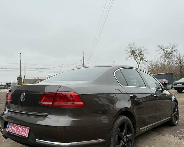 Коричневый Фольксваген Пассат, объемом двигателя 1.39 л и пробегом 199 тыс. км за 9999 $, фото 32 на Automoto.ua