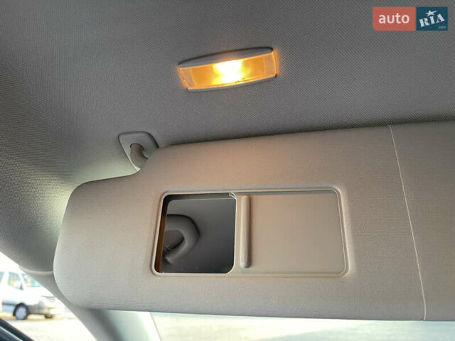 Коричневий Фольксваген Пассат, об'ємом двигуна 1.6 л та пробігом 280 тис. км за 9500 $, фото 25 на Automoto.ua