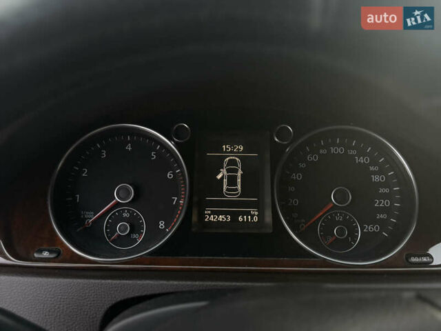 Коричневый Фольксваген Пассат, объемом двигателя 1.8 л и пробегом 242 тыс. км за 11000 $, фото 16 на Automoto.ua