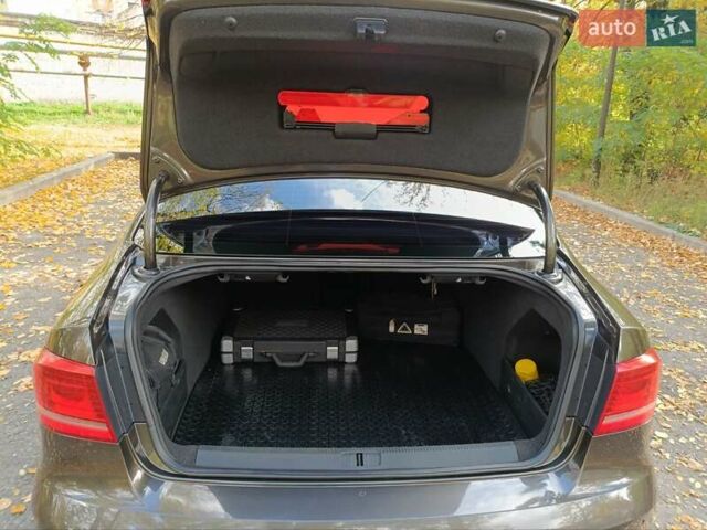 Коричневый Фольксваген Пассат, объемом двигателя 1.8 л и пробегом 247 тыс. км за 13500 $, фото 12 на Automoto.ua