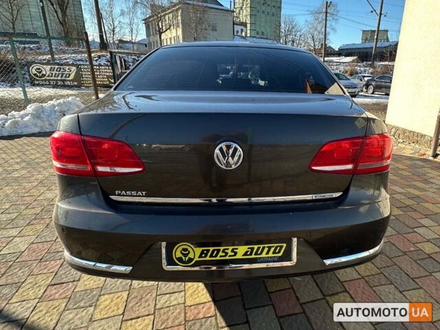 Коричневый Фольксваген Пассат, объемом двигателя 1.6 л и пробегом 249 тыс. км за 9999 $, фото 5 на Automoto.ua