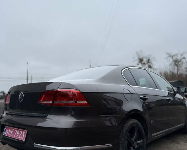 Коричневый Фольксваген Пассат, объемом двигателя 1.39 л и пробегом 199 тыс. км за 9999 $, фото 14 на Automoto.ua