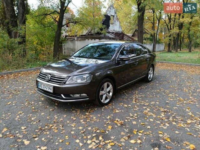 Коричневый Фольксваген Пассат, объемом двигателя 1.8 л и пробегом 247 тыс. км за 13500 $, фото 8 на Automoto.ua