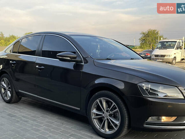 Коричневий Фольксваген Пассат, об'ємом двигуна 1.6 л та пробігом 280 тис. км за 9500 $, фото 2 на Automoto.ua