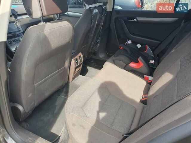 Коричневый Фольксваген Пассат, объемом двигателя 1.97 л и пробегом 215 тыс. км за 11300 $, фото 14 на Automoto.ua