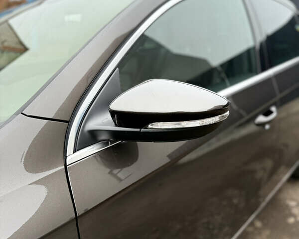 Коричневый Фольксваген Пассат, объемом двигателя 1.39 л и пробегом 199 тыс. км за 9999 $, фото 4 на Automoto.ua