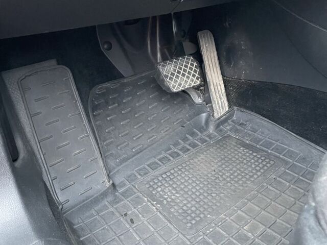 Коричневый Фольксваген Пассат, объемом двигателя 2 л и пробегом 268 тыс. км за 11500 $, фото 21 на Automoto.ua