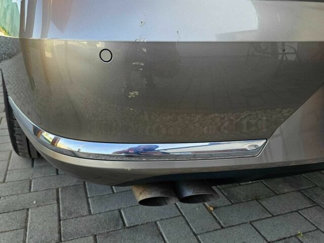 Фольксваген Пассат 2012 в Иршава на Automoto.ua Коричневый Фольксваген Пассат, объемом двигателя 2 л и пробегом 300 тыс. км за 10300 $, фото 7 на Automoto.ua