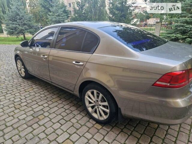 Коричневий Фольксваген Пассат, об'ємом двигуна 1.8 л та пробігом 112 тис. км за 9600 $, фото 17 на Automoto.ua