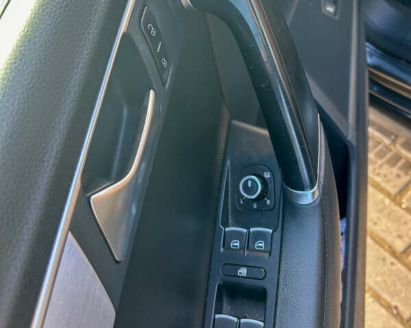 Коричневый Фольксваген Пассат, объемом двигателя 1.4 л и пробегом 190 тыс. км за 10000 $, фото 15 на Automoto.ua