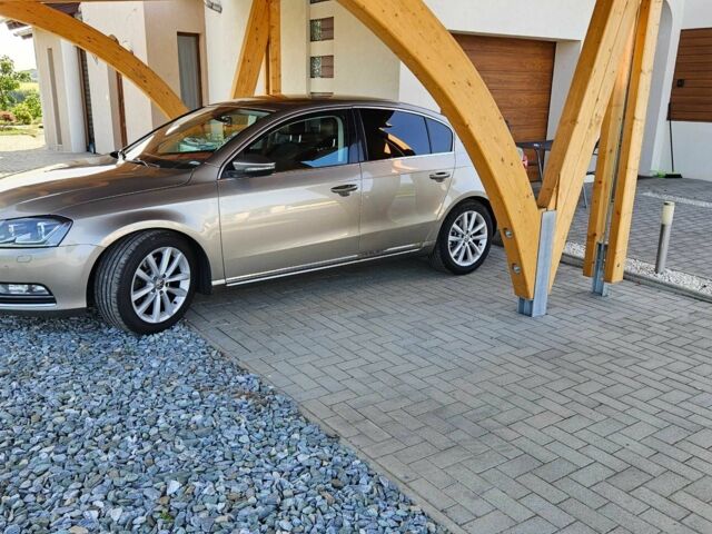 Фольксваген Пассат 2012 в Иршава на Automoto.ua Коричневый Фольксваген Пассат, объемом двигателя 2 л и пробегом 300 тыс. км за 10300 $, фото 6 на Automoto.ua