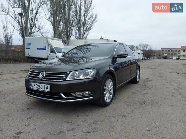 Коричневый Фольксваген Пассат, объемом двигателя 1.97 л и пробегом 198 тыс. км за 14000 $, фото 1 на Automoto.ua