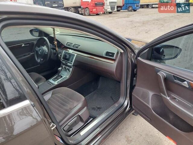 Коричневый Фольксваген Пассат, объемом двигателя 1.97 л и пробегом 198 тыс. км за 14000 $, фото 8 на Automoto.ua