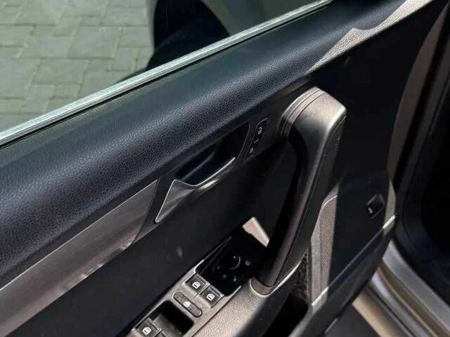 Коричневий Фольксваген Пассат, об'ємом двигуна 1.8 л та пробігом 206 тис. км за 10200 $, фото 9 на Automoto.ua