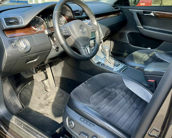 Коричневый Фольксваген Пассат, объемом двигателя 1.8 л и пробегом 89 тыс. км за 14300 $, фото 16 на Automoto.ua