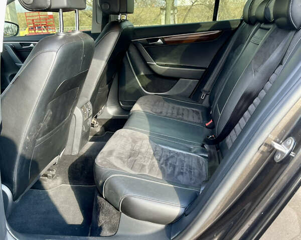 Коричневый Фольксваген Пассат, объемом двигателя 1.8 л и пробегом 89 тыс. км за 14300 $, фото 11 на Automoto.ua