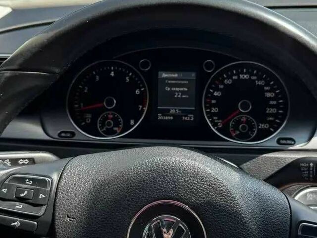 Коричневий Фольксваген Пассат, об'ємом двигуна 1.8 л та пробігом 206 тис. км за 10200 $, фото 2 на Automoto.ua