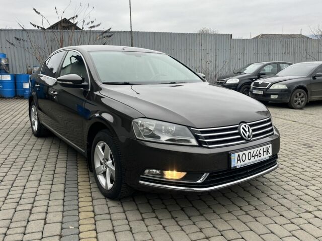 Коричневый Фольксваген Пассат, объемом двигателя 1.8 л и пробегом 206 тыс. км за 9500 $, фото 1 на Automoto.ua