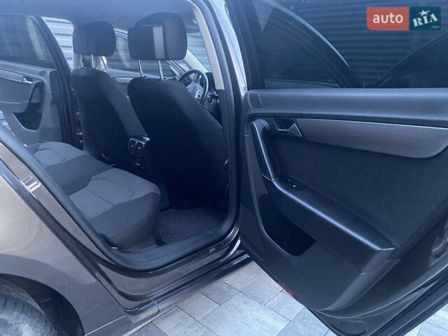 Фольксваген Пассат 2013 в Житомире на Automoto.ua Коричневый Фольксваген Пассат, объемом двигателя 2 л и пробегом 292 тыс. км за 11500 $, фото 11 на Automoto.ua