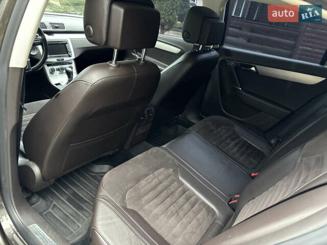 Коричневый Фольксваген Пассат, объемом двигателя 1.97 л и пробегом 209 тыс. км за 10950 $, фото 27 на Automoto.ua