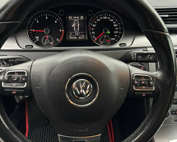 Коричневый Фольксваген Пассат, объемом двигателя 1.97 л и пробегом 301 тыс. км за 12500 $, фото 5 на Automoto.ua