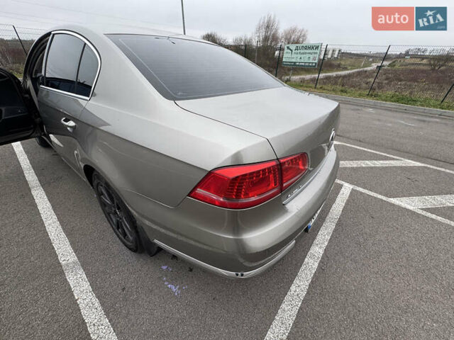 Коричневый Фольксваген Пассат, объемом двигателя 1.97 л и пробегом 266 тыс. км за 11500 $, фото 5 на Automoto.ua