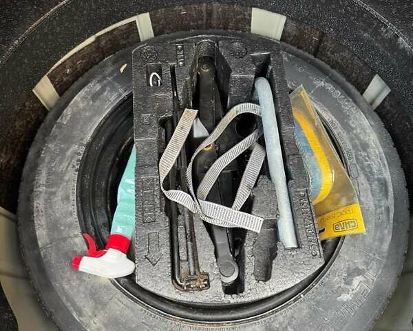 Коричневый Фольксваген Пассат, объемом двигателя 1.8 л и пробегом 126 тыс. км за 11500 $, фото 56 на Automoto.ua