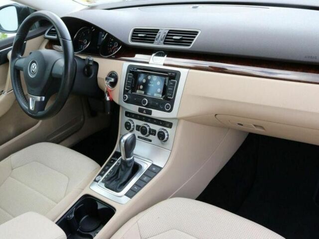 Коричневий Фольксваген Пассат, об'ємом двигуна 2 л та пробігом 252 тис. км за 12000 $, фото 5 на Automoto.ua