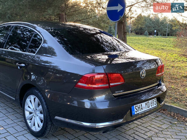 Коричневий Фольксваген Пассат, об'ємом двигуна 1.8 л та пробігом 335 тис. км за 8800 $, фото 16 на Automoto.ua