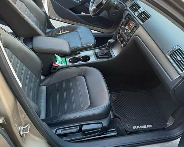 Коричневый Фольксваген Пассат, объемом двигателя 1.8 л и пробегом 126 тыс. км за 11500 $, фото 42 на Automoto.ua