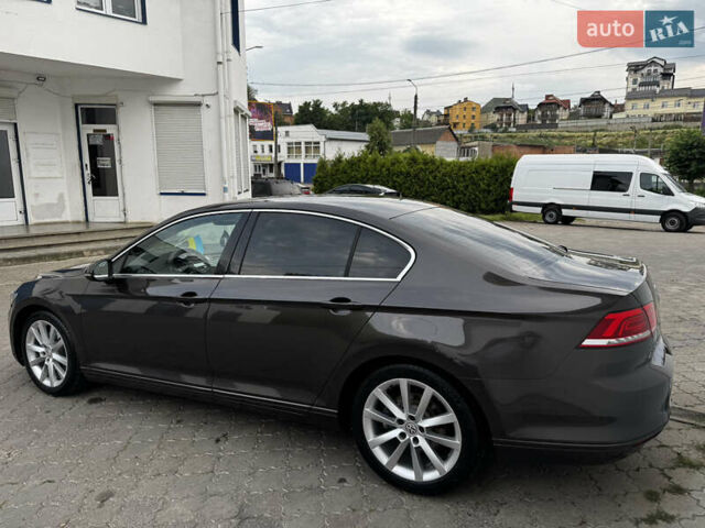 Коричневий Фольксваген Пассат, об'ємом двигуна 1.6 л та пробігом 268 тис. км за 14300 $, фото 6 на Automoto.ua