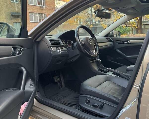 Коричневый Фольксваген Пассат, объемом двигателя 1.8 л и пробегом 126 тыс. км за 11500 $, фото 25 на Automoto.ua