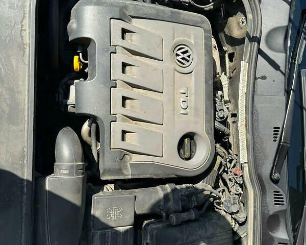 Коричневый Фольксваген Пассат, объемом двигателя 1.97 л и пробегом 268 тыс. км за 13200 $, фото 19 на Automoto.ua