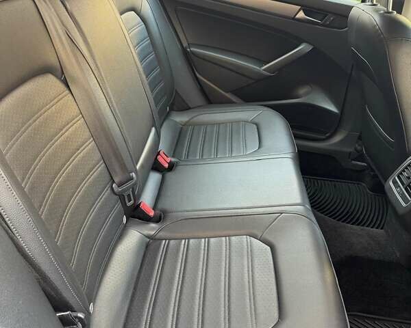 Коричневый Фольксваген Пассат, объемом двигателя 1.8 л и пробегом 126 тыс. км за 11500 $, фото 45 на Automoto.ua