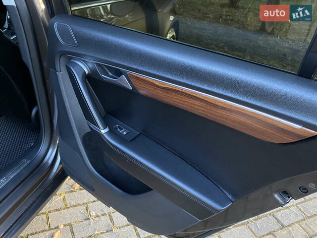 Коричневый Фольксваген Пассат, объемом двигателя 1.8 л и пробегом 330 тыс. км за 8999 $, фото 49 на Automoto.ua