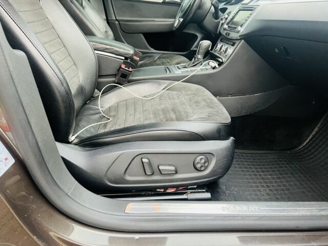 Коричневый Фольксваген Пассат, объемом двигателя 2 л и пробегом 305 тыс. км за 14700 $, фото 4 на Automoto.ua