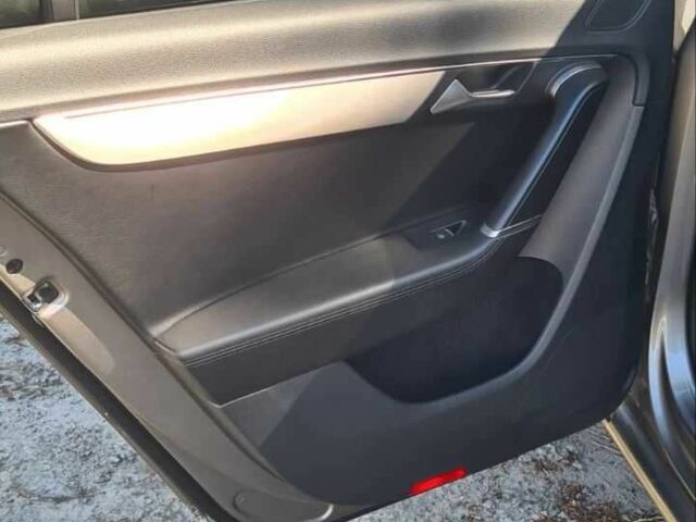 Коричневий Фольксваген Пассат, об'ємом двигуна 2 л та пробігом 150 тис. км за 16666 $, фото 7 на Automoto.ua