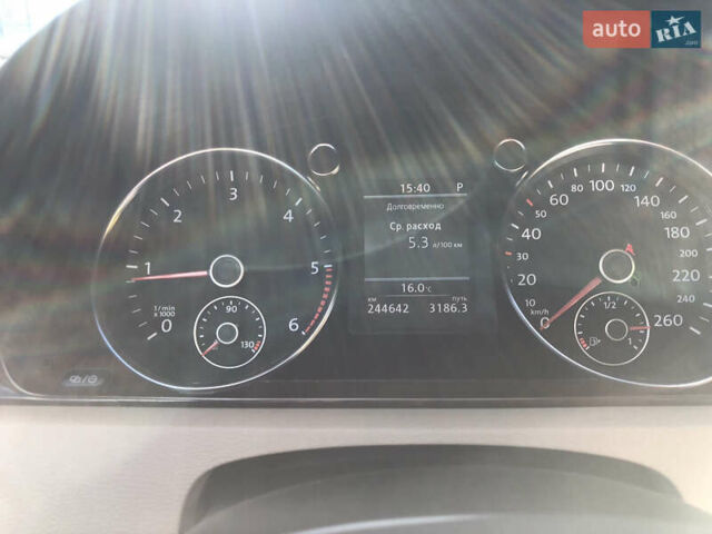 Коричневый Фольксваген Пассат, объемом двигателя 1.97 л и пробегом 268 тыс. км за 13200 $, фото 17 на Automoto.ua